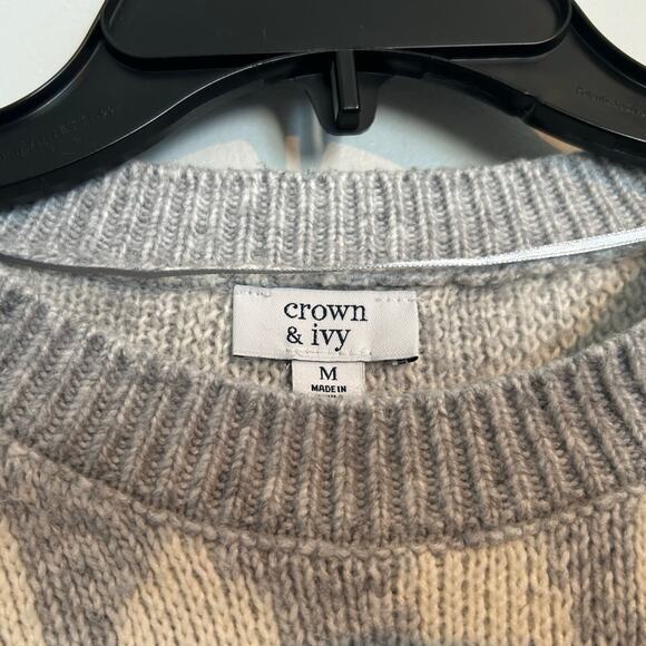 Crown & Ivy Ruffle Cable Jacquard Sweater – Gray & White – Women’s Medium - Picture 5 of 7